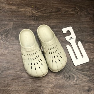 Dép sục adidas Adilette Clogs ‘Putty Grey’ Beige IF8653 màu Be Kem bít mũi Crocs | PiuPiu Authentic