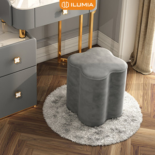 Ghế đôn ngồi bàn trang điểm hình bông hoa thương hiệu ILUMIA - GC28