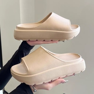 Dép quai ngang nữ, đế vuống, slide đế vuông răng cưa, đế cao 5cm chọn chuẩn size SAKI