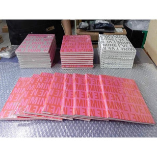 Album MINE chính hãng, nguyên seal của IVE