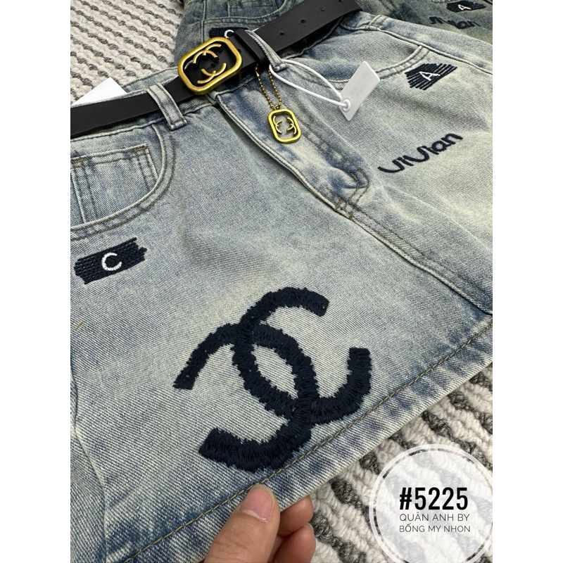 Chân váy jeans thêu X rách 2 bên kèm đai dày dặn 2537