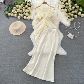 #4708 [Order] Set thời trang nữ Quảng Châu đi biển gồm áo dây khoét eo + chân váy lụa siêu xinh