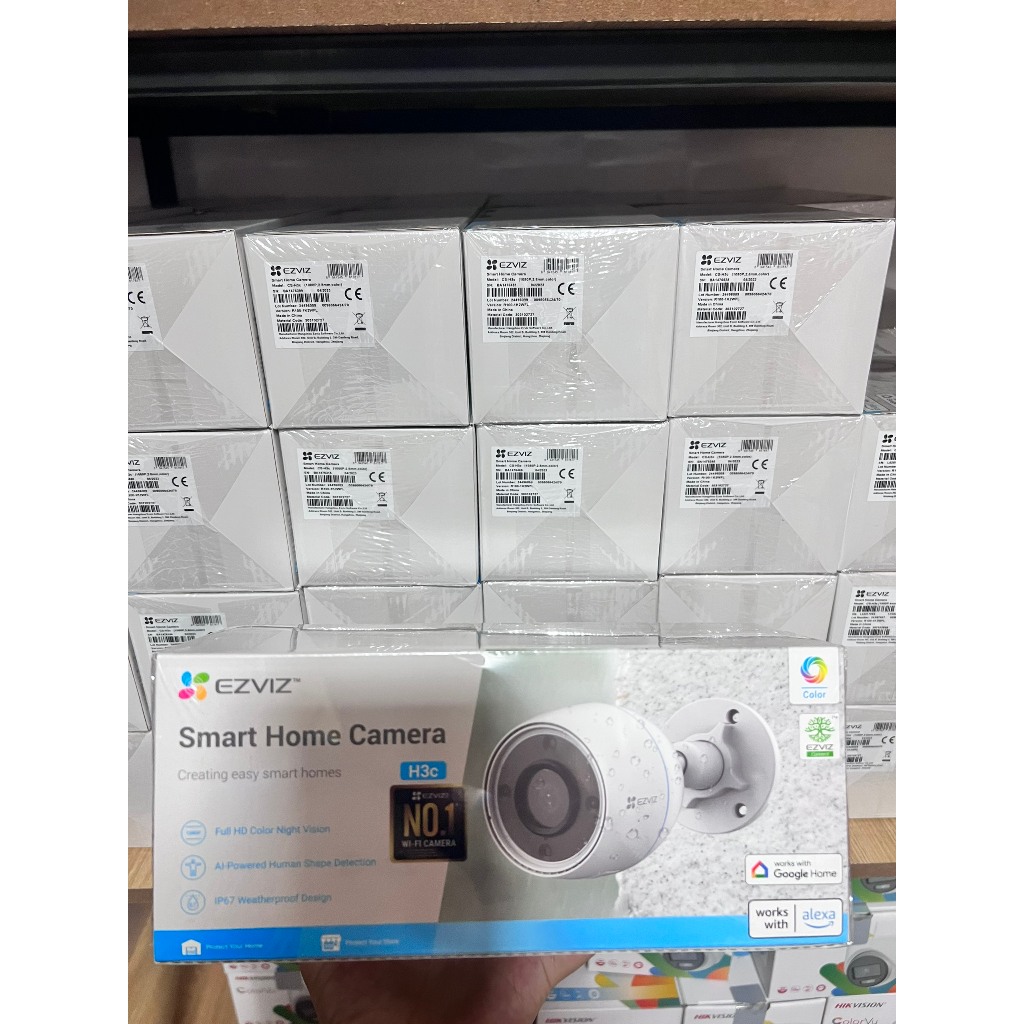 Camera wifi EZVIZ H3C 2MP mic, màu ban đêm