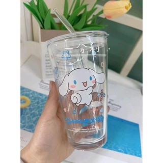 Bình nước thuỷ tinh làm từ rơm lúa mạch