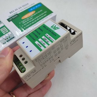 Rơ le an toàn cho phao điện máy bơm nước - Bộ chuyển nguồn phao 12V KOHA-SRF11A Chính Hãng
