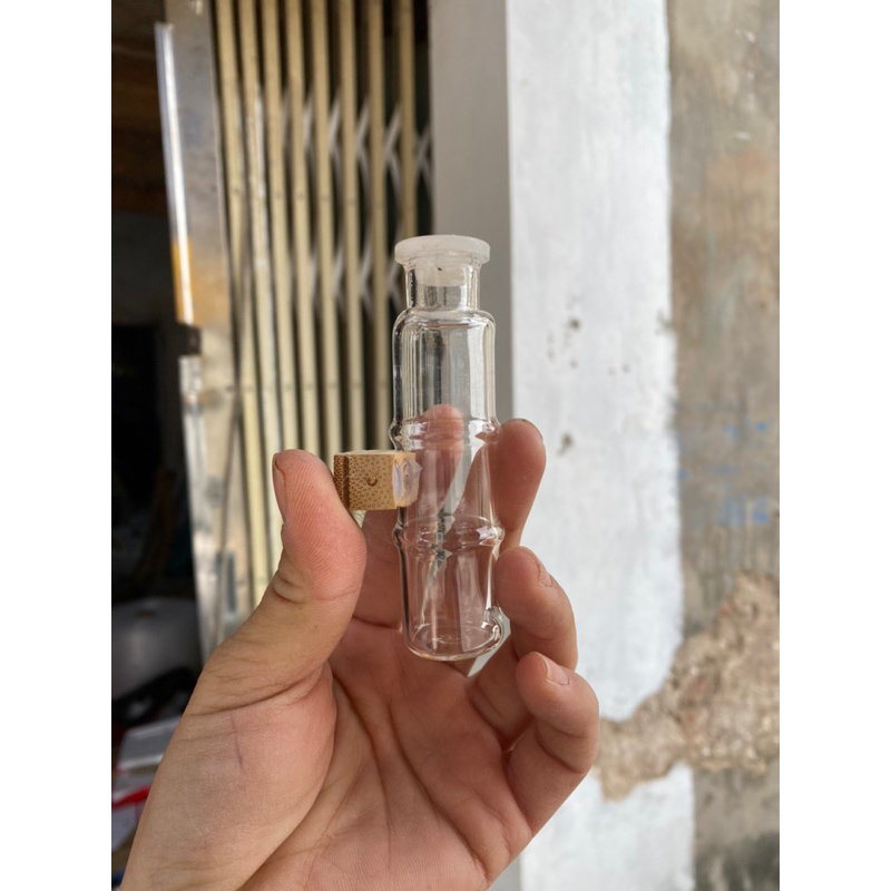 HÚT (Hít) Thuỷ Tinh Trung Quốc gắn tai tre tàu phụ kiện lồng chim vành khuyên, hút mật, chim nhỏ…cao cấp