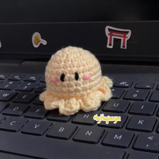 (Sẵn) Móc khoá bạch tuộc len cute | ByHagineym