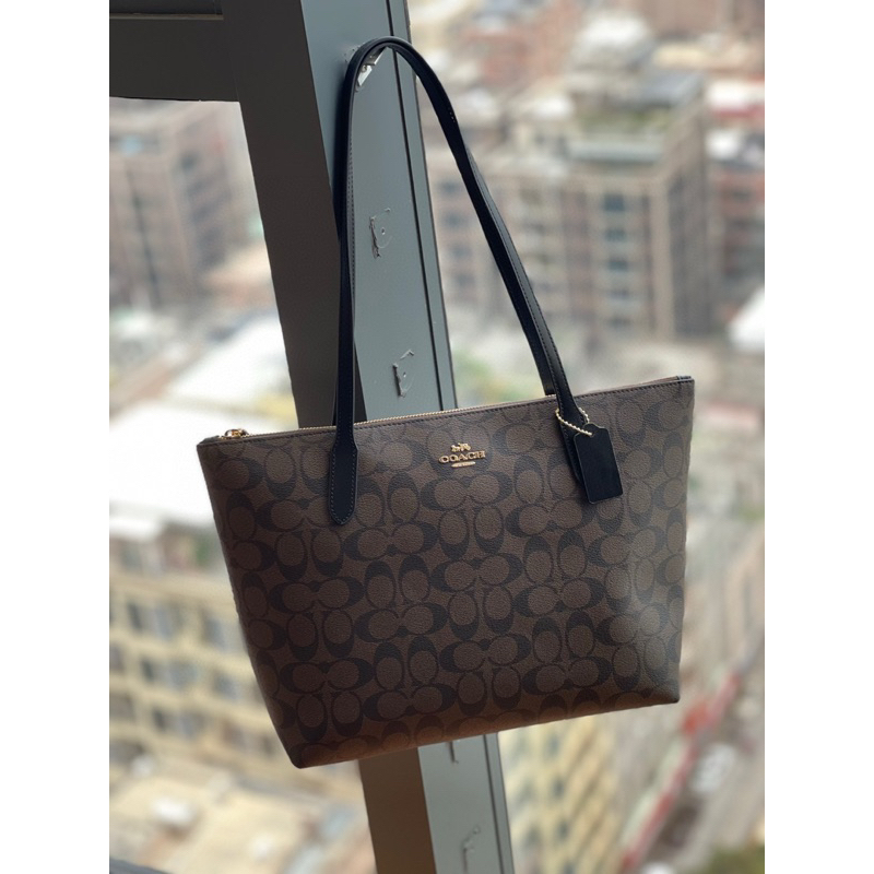 Túi coach zip top tote nữ