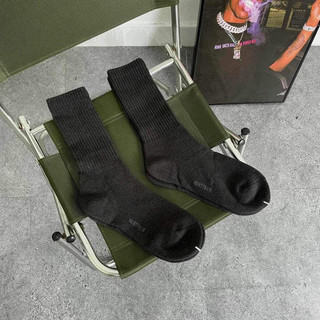 Tất 𝐔𝐧𝐢𝐪𝐥𝐨 heattech 80k/5 đôi.