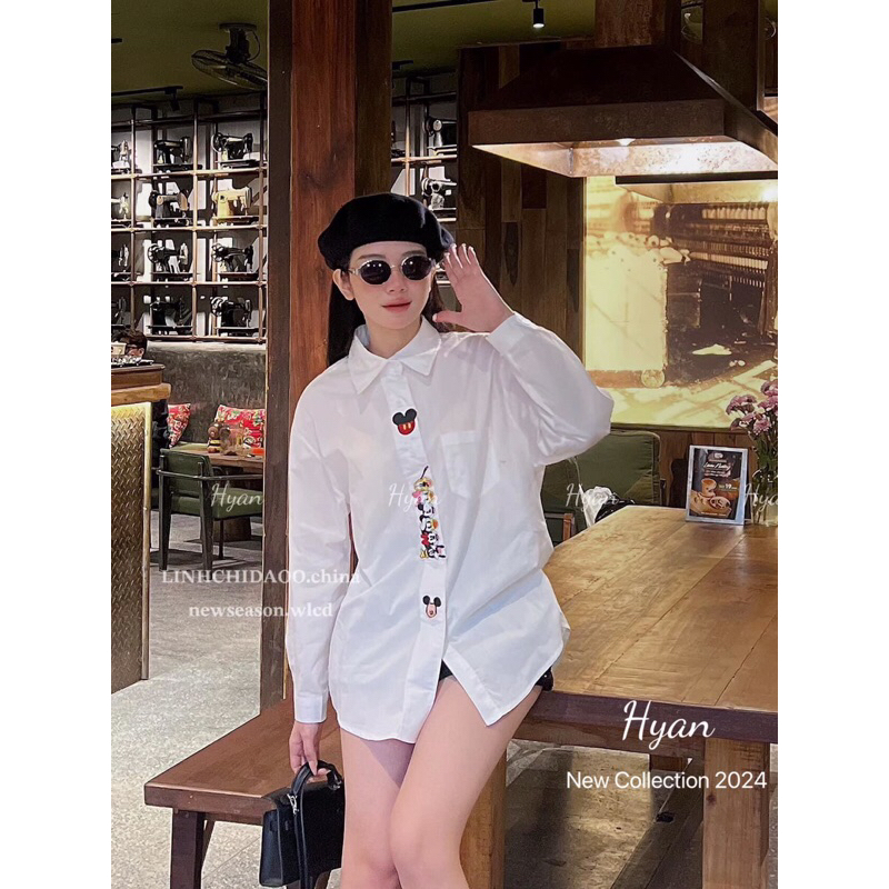 Áo Sơ Mi Trắng Đính Phụ Kiện Mickey [ Hàng có sẵn - Ảnh Thật Shop ]