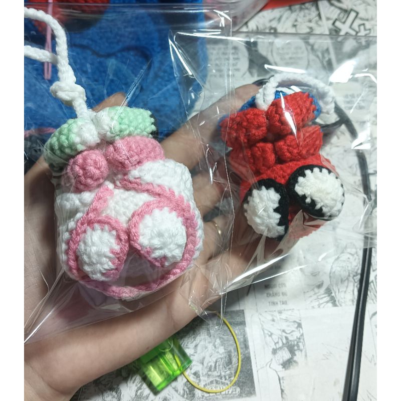 móc khoá supper man đu dây