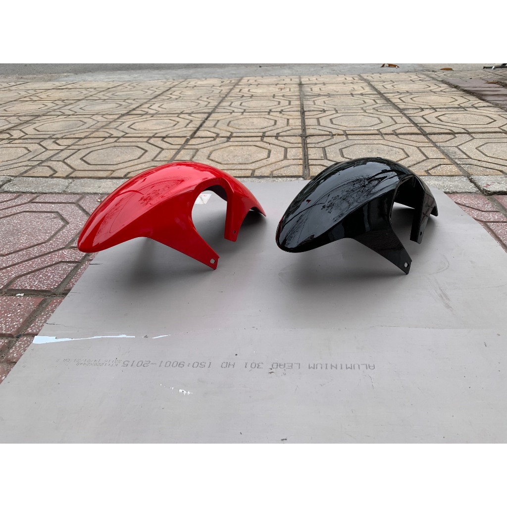 Dè trước xe điện Xmen