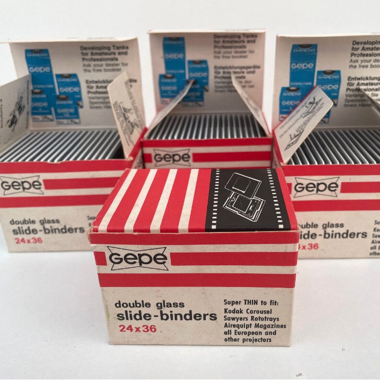 [Mới - New] 35mm Slide Film Holder 20pcs New Fullbox - Khung gắn film dương bản 35mm có kính - Hàng 