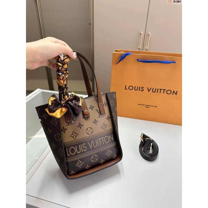Túi trống Giỏ LV cực đỉnh kèm khăn [Hàng sẵn -Full box]