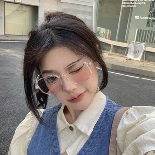 kinh mat vuong kho
