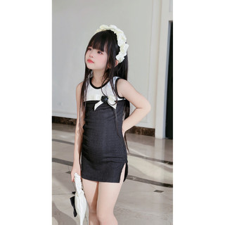 đầm body nơ hoa cho bé