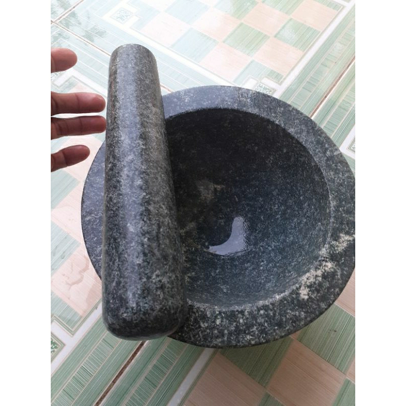 cối chày đá đường kính 20cm