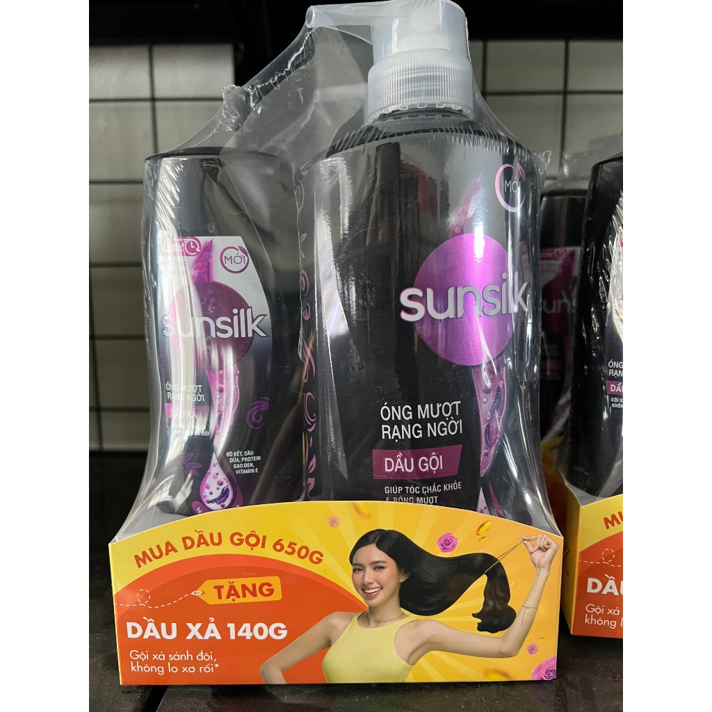 Dầu gội sunsilk vàng, đen 650g tặng chai xả nhỏ hoặc gội nhỏ hoặc khăn tuỳ đợt nhập hàng