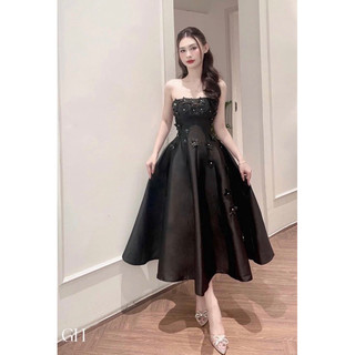 đầm thiết kế cup ngực đính hoa