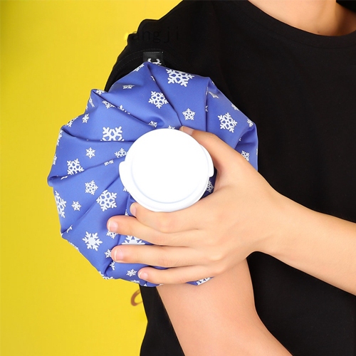 Túi chườm nước nóng, Chườm nước đá lạnh giúp giảm đau bụng kinh, giảm đau chấn thương