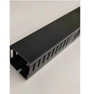 Máng nhựa đi dây điện chống cháy màu đen tặng kèm vít bắt gỗ