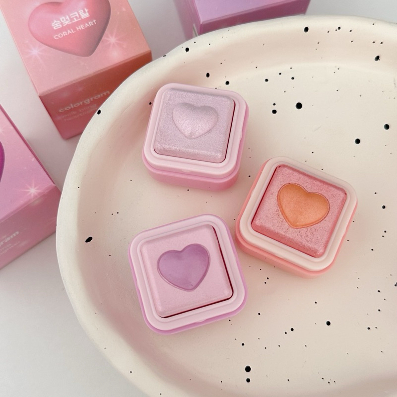 Có sẵn - Colorgram Heart Lighter 2.2gr