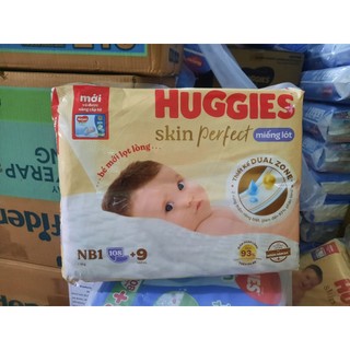 (CHÍNH HÃNG)Tả dán sơ sinh huggies skin perfect  ĐỦ SIZE  MẪU MỚI NHẤT  (S60, NB70, NB1 108, NB2 60)