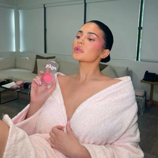 [SALE 40%] Má hồng kem Kylie Glow Balm $20