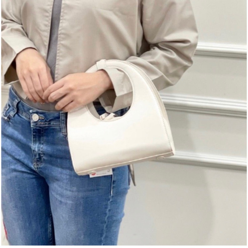 Túi Xách zara cầm tay kèm quai chéo da mềm giá sale