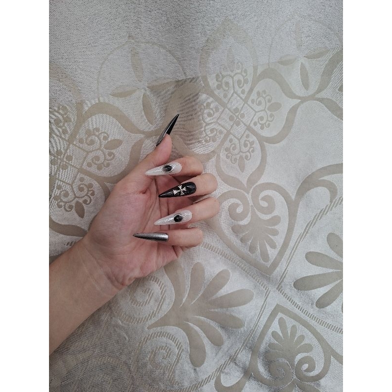 Nailbox dài Cá Tính - N04