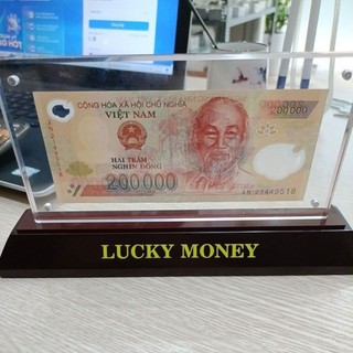 Kệ sang trọng để tiền đô trưng bày, kệ để tiền seri số đẹp, kệ trưng bày tiền