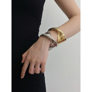 Vòng tay kim loại xoắn emery | anhs accessories
