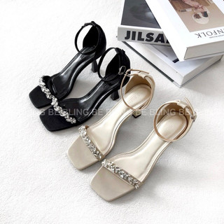 Giày sandal cao gót quai đính đá bít hậu