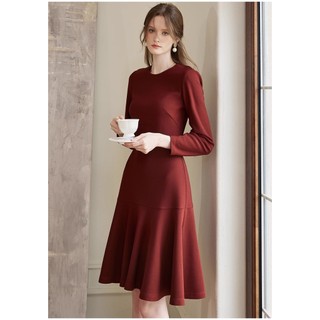 Váy xoè cổ tròn tay dài trơn đỏ đô dáng xoè