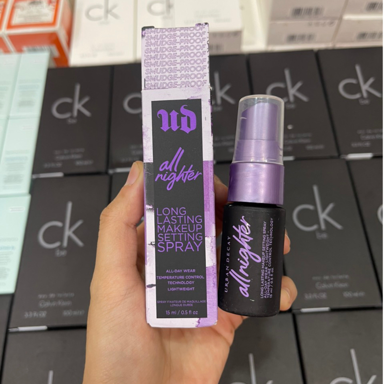 XỊT MAKEUP URBAN DECAY