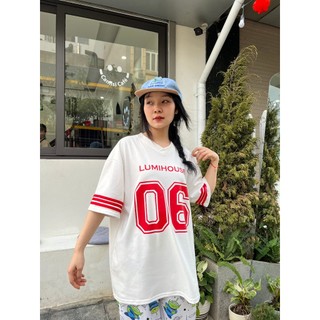 ÁO THUN UNISEX CỔ TIM VIỀN ĐỎ LUMIHOUSE A66