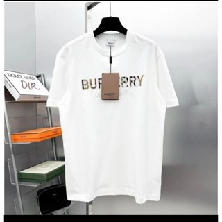 Áo phông bbr thêy nổi chất cotton lạnh hàng đẹp form dáng chuẩn-áo phông burberry cổ bo tròn hàng đẹp hottrend 2024