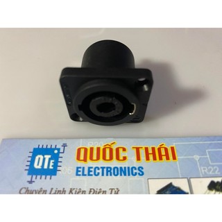 Jack speakon cái gắn trạm loa