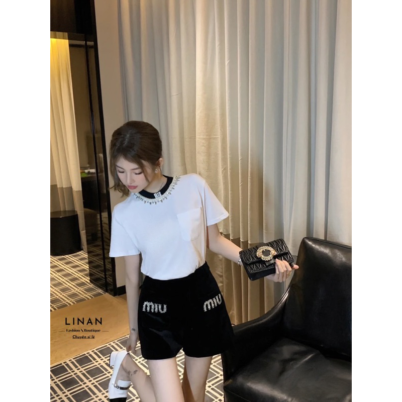 Short nhung gắn tag kim loại đính đá   - LINAN