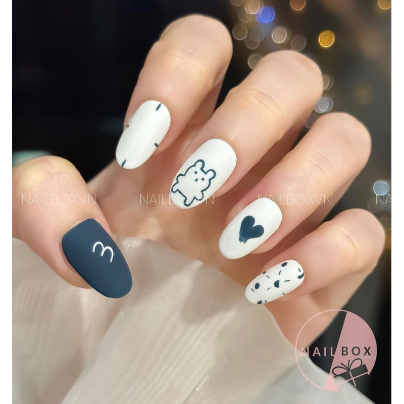 móng úp đơn giản