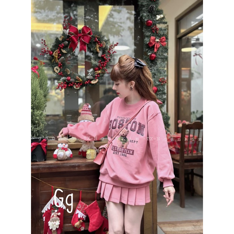 SET Bộ NỈ Hồng Áo Hoodie Tay Dài In Chữ BOSTON + Chân Váy Xếp Ly Có Lót Quần