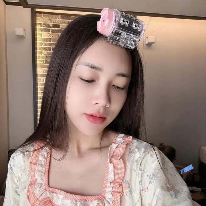 LÔ CUỐN MÁI SẠC ĐIỆN USB DAISO