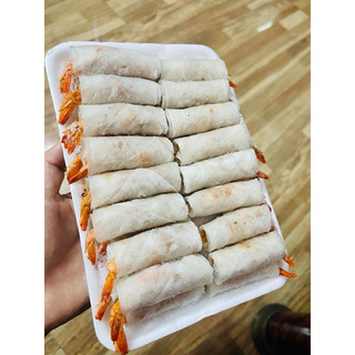 Bánh tráng dùng để cuốn chả ram Bình Định