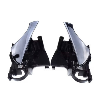 Tay mở cửa trong xe Daewoo Nubira