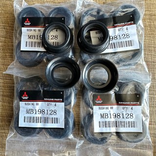 Bộ 4 phốt chân bugi mitsubishi grandis/ jolie/ pajero/ zinger