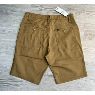 Quần short nam kaki Lee