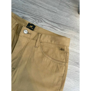 Quần short nam kaki Lee