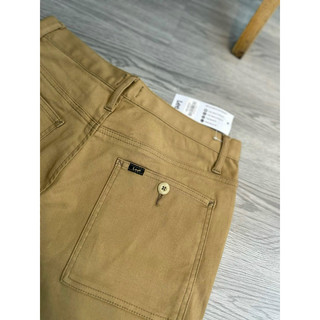Quần short nam kaki Lee