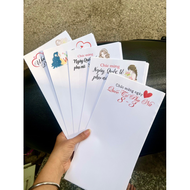Set 50 tờ giấy lót bó hoa 8/3, 20/10, 20/11..
