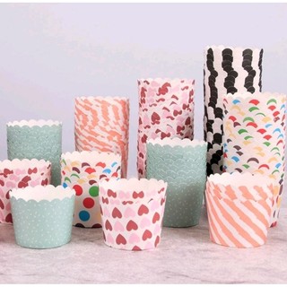 ( 1Cây = 50 Cái !!!) Set 50 Cup giấy cứng làm bánh Cupcake 6cm